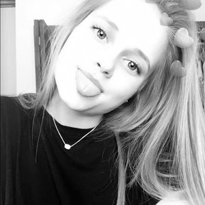 Meet your Posher, Tori